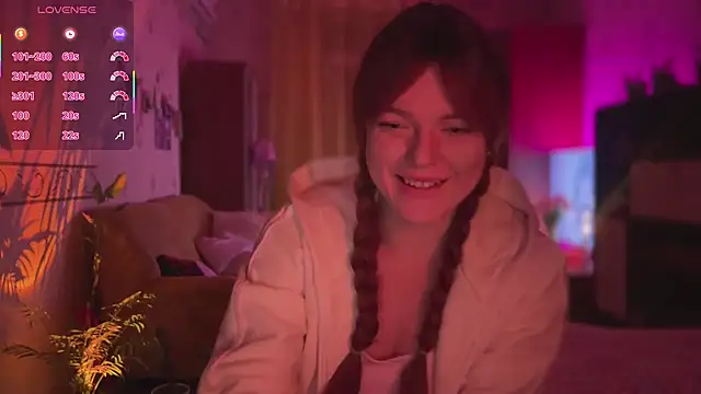 Snapshot of CherryRed_Girl chatting on February 22, 2026, 9:16 pm CherryRed Girl online show from February 22, 2026, 9:16 pm