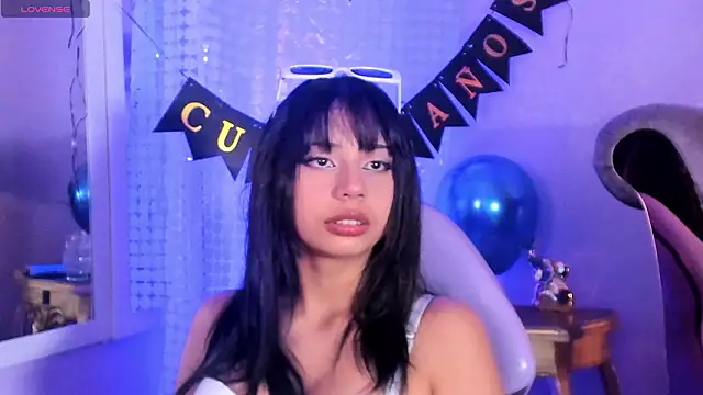 Seren Bleck online show from February 3, 2026, 4:32 am