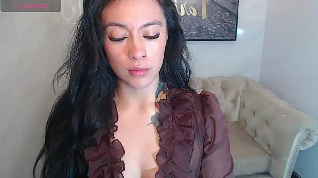 Snapshot of Isabella_Collen_v chatting on June 13, 2026, 1:09 pm Isabella Collen v online show from June 13, 2026, 1:09 pm