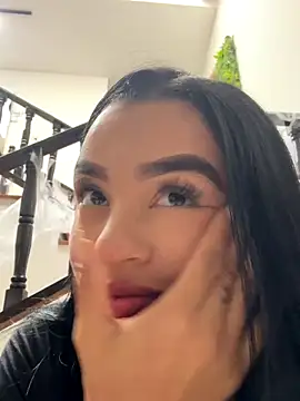 Antonella Smiith  online show from October 27, 2025, 2:29 pm