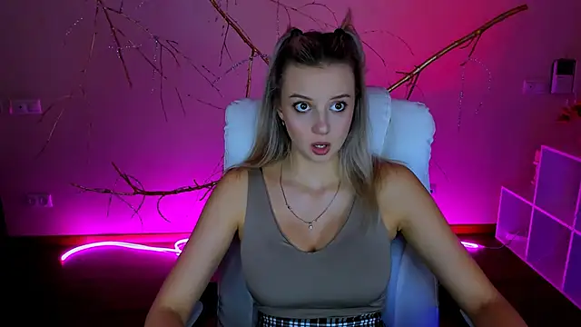 melissa richardson online show from November 22, 2025, 12:15 pm