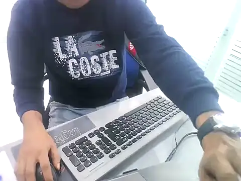 Snapshot of rahulkajuuu0909 chatting on December 1, 2025, 10:05 am rahulkajuuu0909 online show from December 1, 2025, 10:05 am