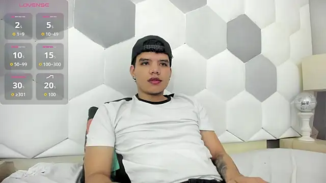 Axel Forte online show from October 30, 2025, 1:09 pm