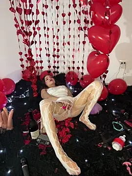 Snapshot of Agata__Rose chatting on February 16, 2026, 4:55 am Agata Rose online show from February 16, 2026, 4:55 am