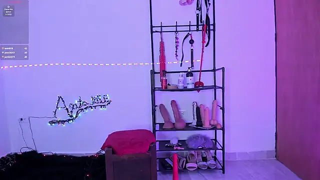 Snapshot of Agata__Rose chatting on March 30, 2026, 2:35 am Agata Rose online show from March 30, 2026, 2:35 am