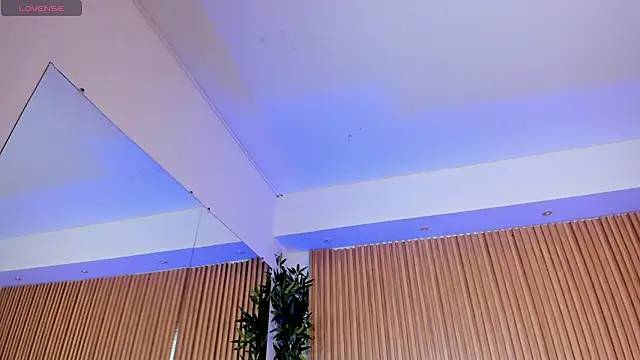 Snapshot of Ivaannaa_ chatting on November 29, 2025, 2:50 pm Ivaannaa online show from November 29, 2025, 2:50 pm