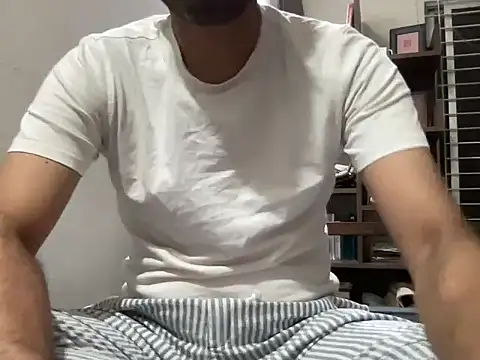 playboyx007 online show from November 10, 2025, 7:52 pm