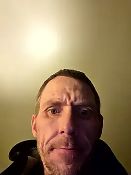 Snapshot of lambomusik chatting on April 19, 2026, 1:39 am lambomusik online show from April 19, 2026, 1:39 am