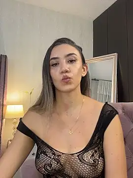 Snapshot of natashaleightt chatting on September 18, 2025, 12:02 am natashaleightt online show from September 18, 2025, 12:02 am