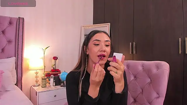 Snapshot of natashaleightt chatting on November 14, 2025, 11:30 pm natashaleightt online show from November 14, 2025, 11:30 pm