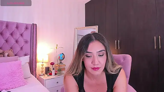 Snapshot of natashaleightt chatting on March 7, 2025, 9:27 pm natashaleightt online show from March 7, 2025, 9:27 pm