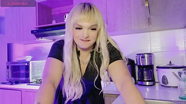 ScarletThompsonx online show from March 24, 2026, 6:57 am