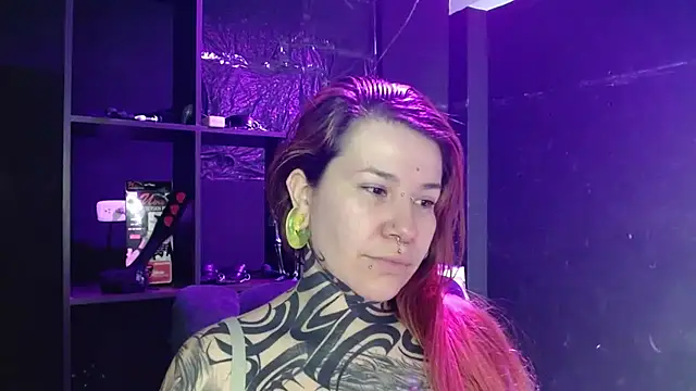 Snapshot of Pandora_9666 chatting on October 21, 2025, 2:16 pm Pandora 9666 online show from October 21, 2025, 2:16 pm