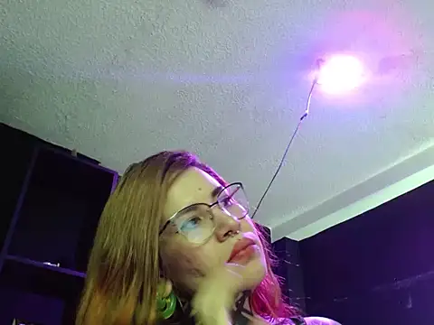 Snapshot of Pandora_9666 chatting on October 24, 2025, 3:38 am Pandora 9666 online show from October 24, 2025, 3:38 am