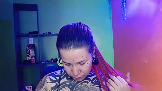 Snapshot of Pandora_9666 chatting on June 20, 2026, 3:39 pm Pandora 9666 online show from June 20, 2026, 3:39 pm