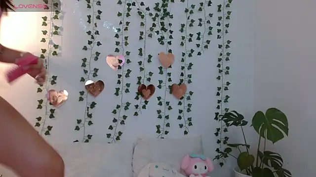 Snapshot of hellokitty__valery chatting on April 11, 2026, 2:41 am hellokitty valery online show from April 11, 2026, 2:41 am