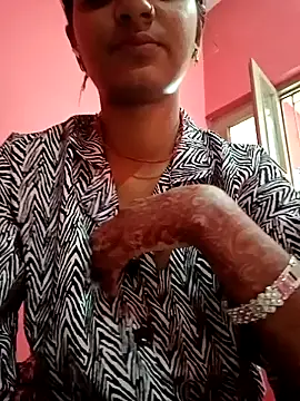 Snapshot of Sassy_babee chatting on March 12, 2025, 6:40 am Sassy babee online show from March 12, 2025, 6:40 am