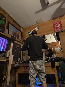 Snapshot of Polaroid_White chatting on November 2, 2025, 10:20 am Polaroid White online show from November 2, 2025, 10:20 am