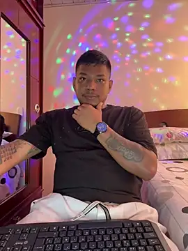 Saipuer31 online show from February 18, 2026, 6:04 pm