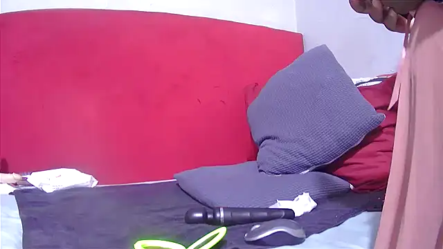 Snapshot of tasha97x chatting on November 1, 2025, 5:47 am tasha97x online show from November 1, 2025, 5:47 am