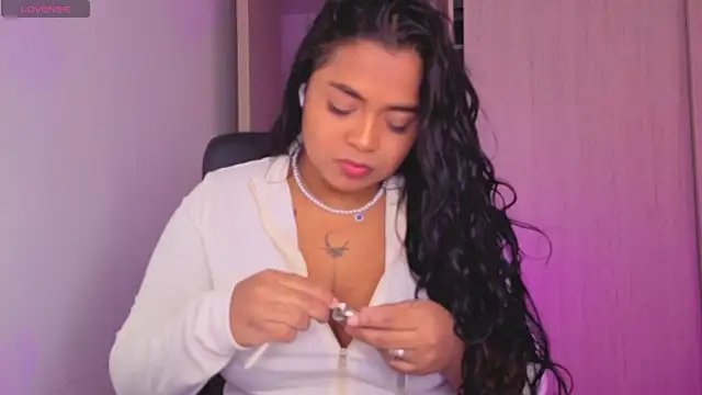 Snapshot of tatiana_10 chatting on April 30, 2026, 11:50 am tatiana 10 online show from April 30, 2026, 11:50 am