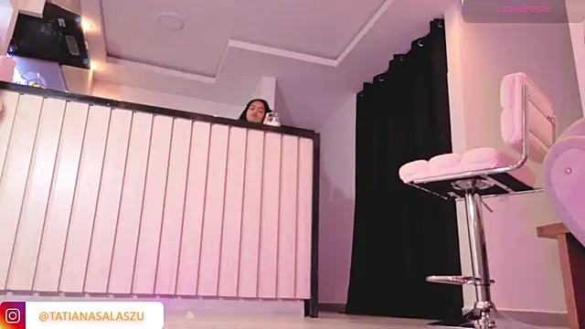 Snapshot of tatiana_10 chatting on April 3, 2026, 5:36 am tatiana 10 online show from April 3, 2026, 5:36 am