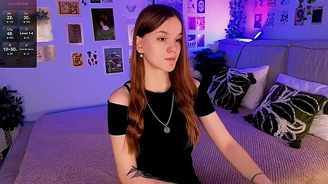 Snapshot of Amber_Rogers chatting on June 3, 2026, 5:41 am Amber Rogers online show from June 3, 2026, 5:41 am
