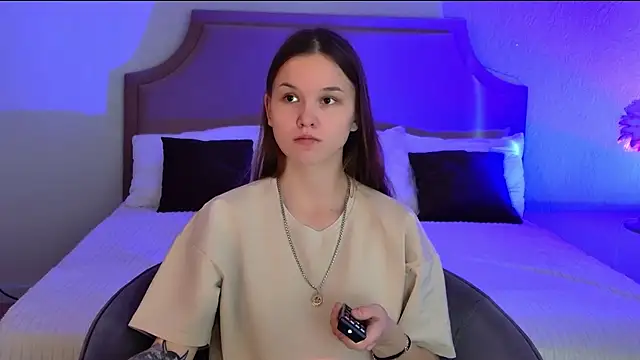 Snapshot of Amber_Rogers chatting on March 15, 2025, 2:12 pm Amber Rogers online show from March 15, 2025, 2:12 pm