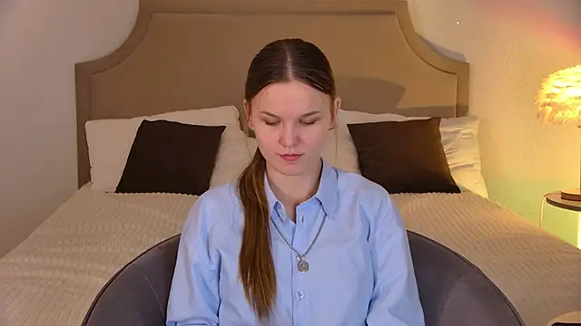 Snapshot of Amber_Rogers chatting on March 19, 2025, 8:22 pm Amber Rogers online show from March 19, 2025, 8:22 pm