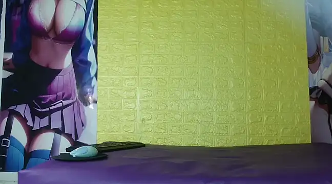 darlingsharon online show from February 24, 2025, 7:41 pm