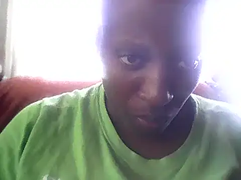 Snapshot of LoveDropss chatting on February 26, 2025, 8:50 am LoveDropss online show from February 26, 2025, 8:50 am