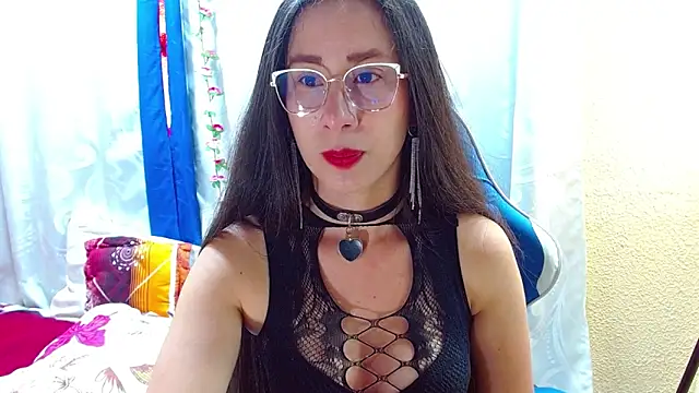 Gia leinn online show from March 11, 2026, 8:14 pm