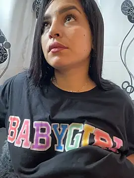 Sara chanel92 online show from March 18, 2025, 9:21 pm