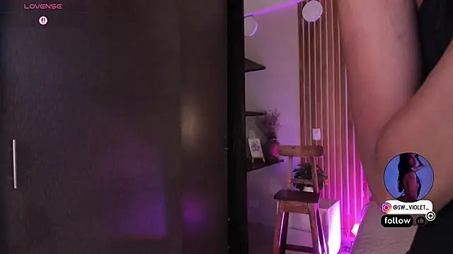 Snapshot of sweetviolet__ chatting on February 10, 2026, 12:15 pm sweetviolet online show from February 10, 2026, 12:15 pm