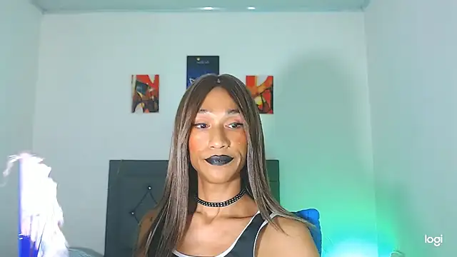 red veltet online show from March 17, 2026, 11:41 pm