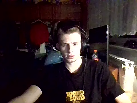 Snapshot of bigben20cmm chatting on April 23, 2026, 11:28 pm bigben20cmm online show from April 23, 2026, 11:28 pm