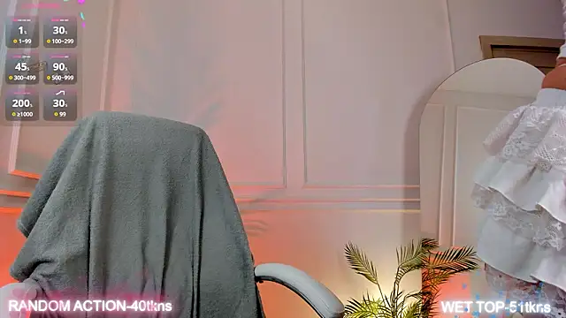 Snapshot of luna_joy_ chatting on March 13, 2026, 1:49 pm luna joy online show from March 13, 2026, 1:49 pm