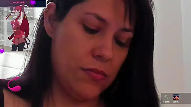 isabellarous- online show from June 18, 2026, 11:59 am