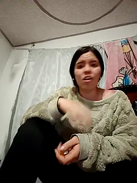 Snapshot of krolay16 chatting on October 10, 2025, 3:29 am krolay16 online show from October 10, 2025, 3:29 am