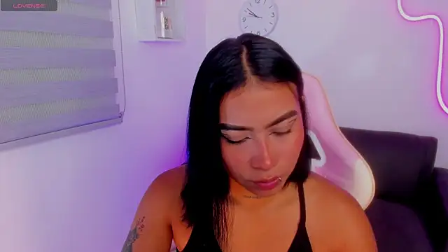 Snapshot of Ivyy_Moon_ chatting on September 9, 2025, 2:54 am Ivyy Moon online show from September 9, 2025, 2:54 am