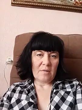 Qweeen00 online show from March 17, 2025, 7:13 am