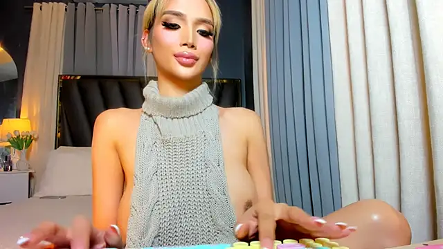 Snapshot of KylieSonique chatting on May 1, 2026, 2:16 am KylieSonique online show from May 1, 2026, 2:16 am
