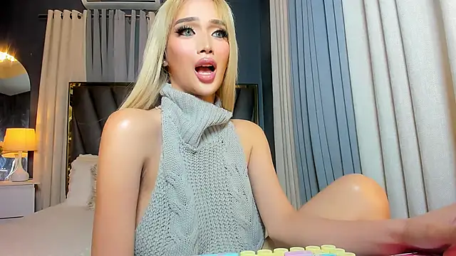 KylieSonique online show from March 15, 2026, 5:58 am