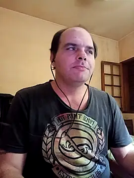 Jovissoares7ye online show from May 7, 2026, 7:45 am