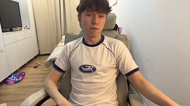 tommy colson online show from October 24, 2025, 1:43 pm