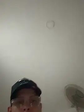 Cristopher1112 online show from October 30, 2025, 8:17 pm