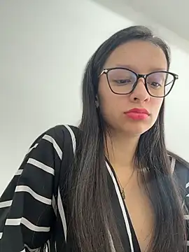 Snapshot of Soy_Sara7 chatting on April 18, 2026, 12:40 pm Soy Sara7 online show from April 18, 2026, 12:40 pm