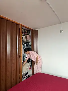 Snapshot of Soy_Sara7 chatting on October 27, 2025, 1:34 pm Soy Sara7 online show from October 27, 2025, 1:34 pm