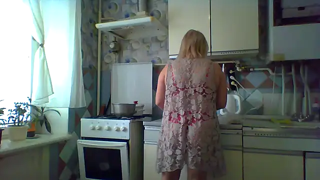 Snapshot of ArielXLoveresss chatting on February 3, 2026, 9:47 am ArielXLoveresss online show from February 3, 2026, 9:47 am