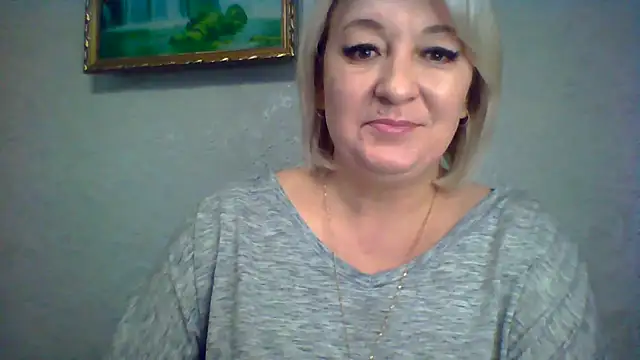 Snapshot of ArielXLoveresss chatting on October 28, 2025, 6:56 am ArielXLoveresss online show from October 28, 2025, 6:56 am